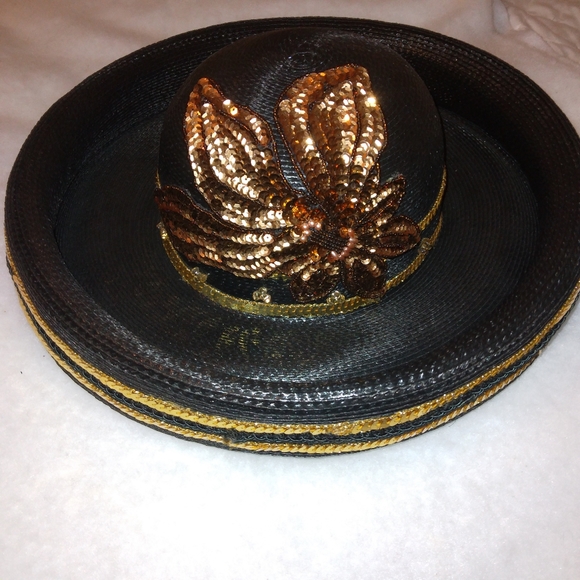 Sequined flower hat 👒 - Picture 3 of 6